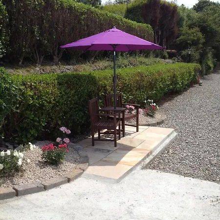 Channel View Bed & Breakfast 3*